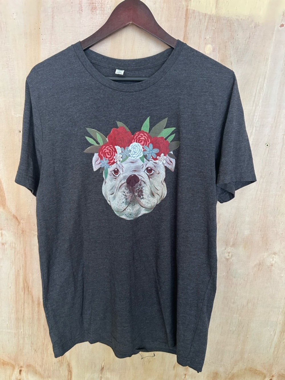 Women’s Charcoal Short Sleeve Tee with Floral Bulldog Graphic